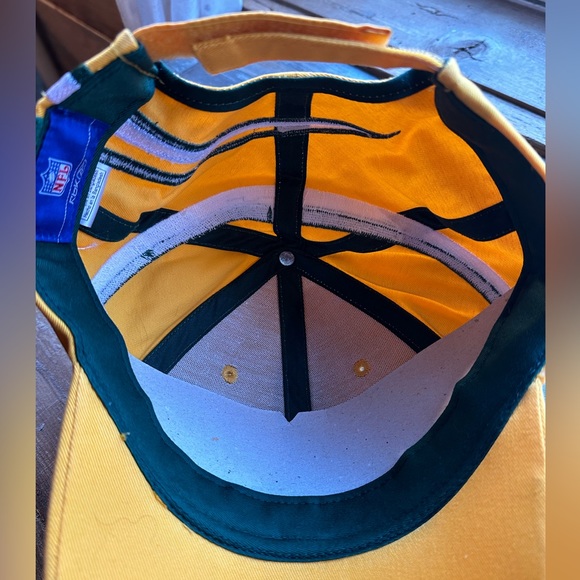 Reebok Green Bay Packers Swirl Wave Hat Adjustable - Picture 8 of 13